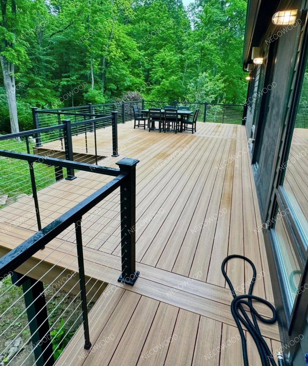 Villa & Garden WPC-terassiratkaisut: Kuwaitin ylellisen ulkoilma-asumisen muuttaminen