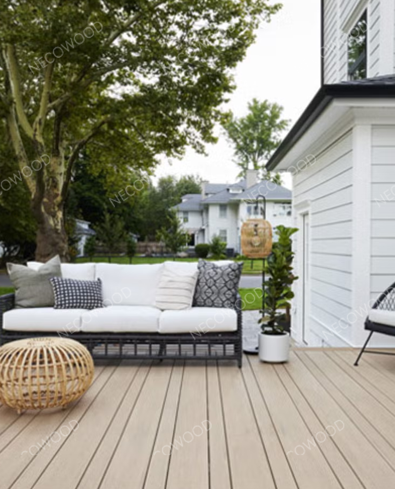 OEM- ja irtotavarakomposiittiterassitarvikkeita Kuwaitin jakelijoille