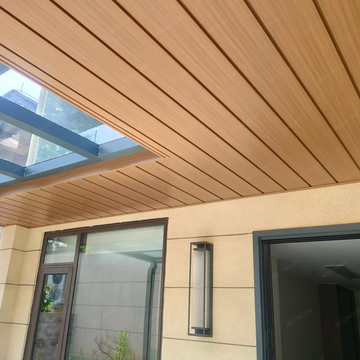 Necowood ASA Outdoor Ceilings - Kaakkois-Aasia ja Lähi-idän käyttökotelot