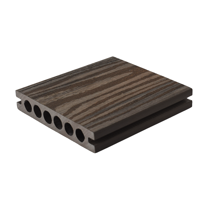 Päivitetty uima -allas Asa Decking